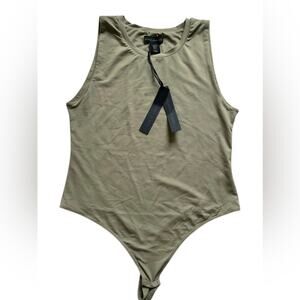 House of Harlow 1960 All Day contour essentials bodysuit olive size XL NWT
